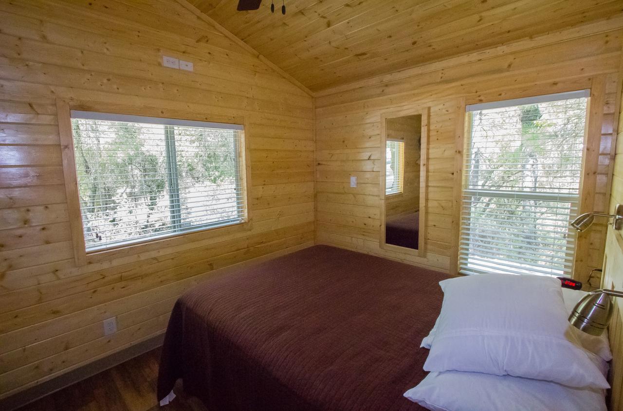 Oakzanita Springs Camping Resort Cottage 4 Descanso Dış mekan fotoğraf